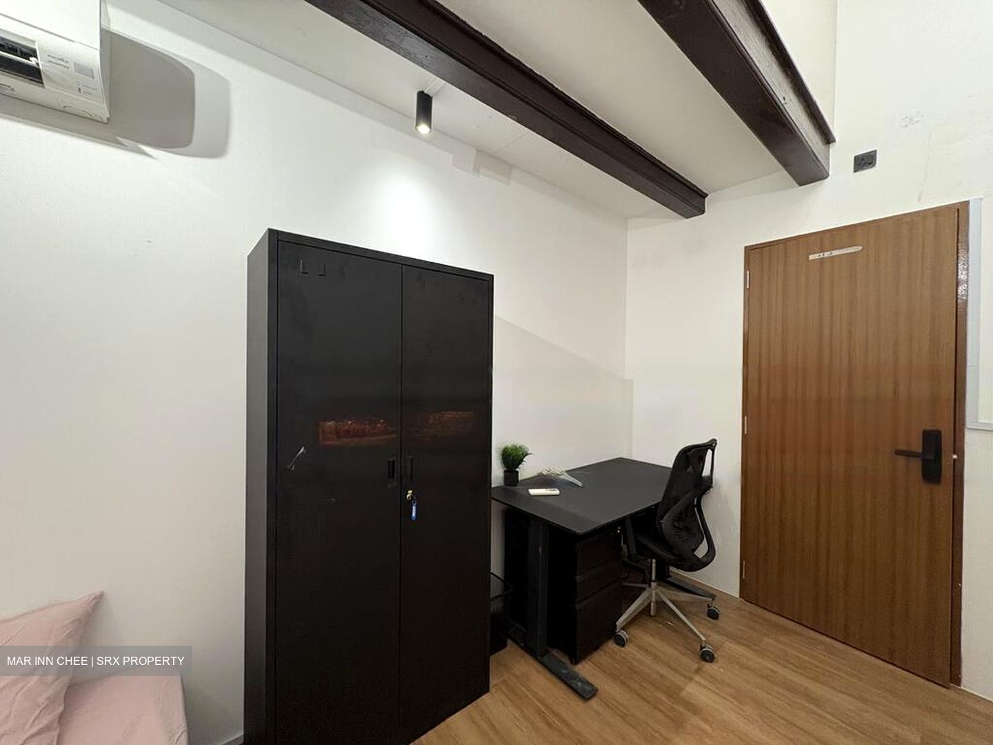 Cross Street (D1), Detached #465393671